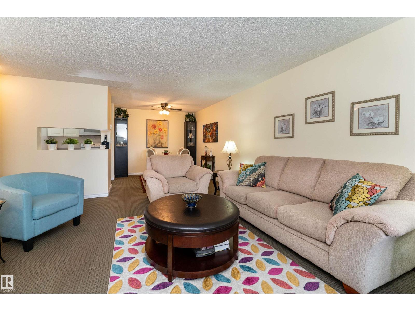 #237 2520 50 ST NW