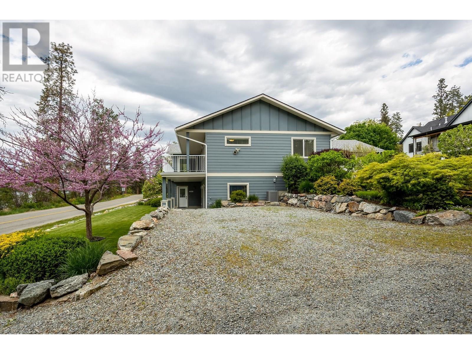 11041 Okanagan Centre Road W