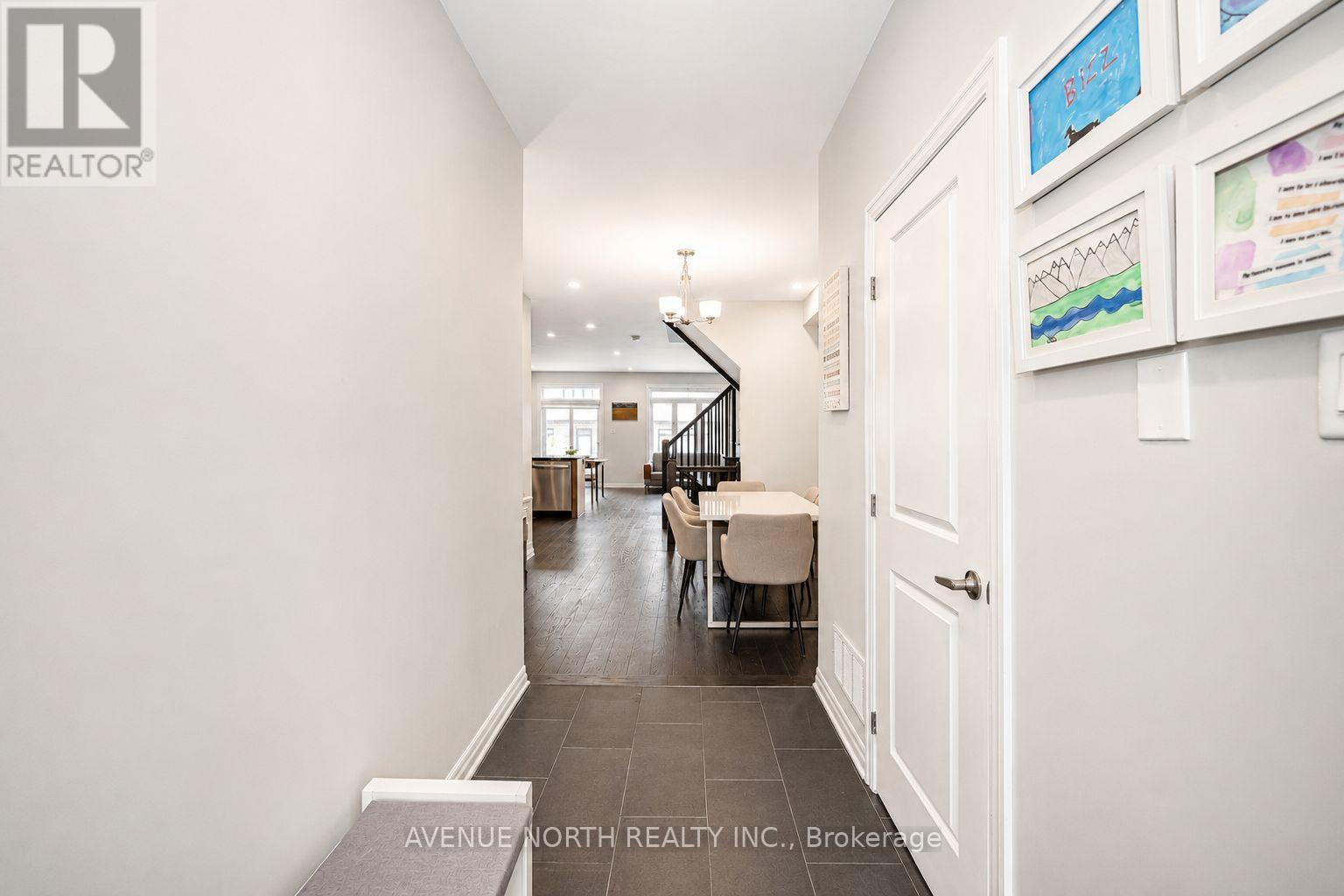 323 LYSANDER PLACE