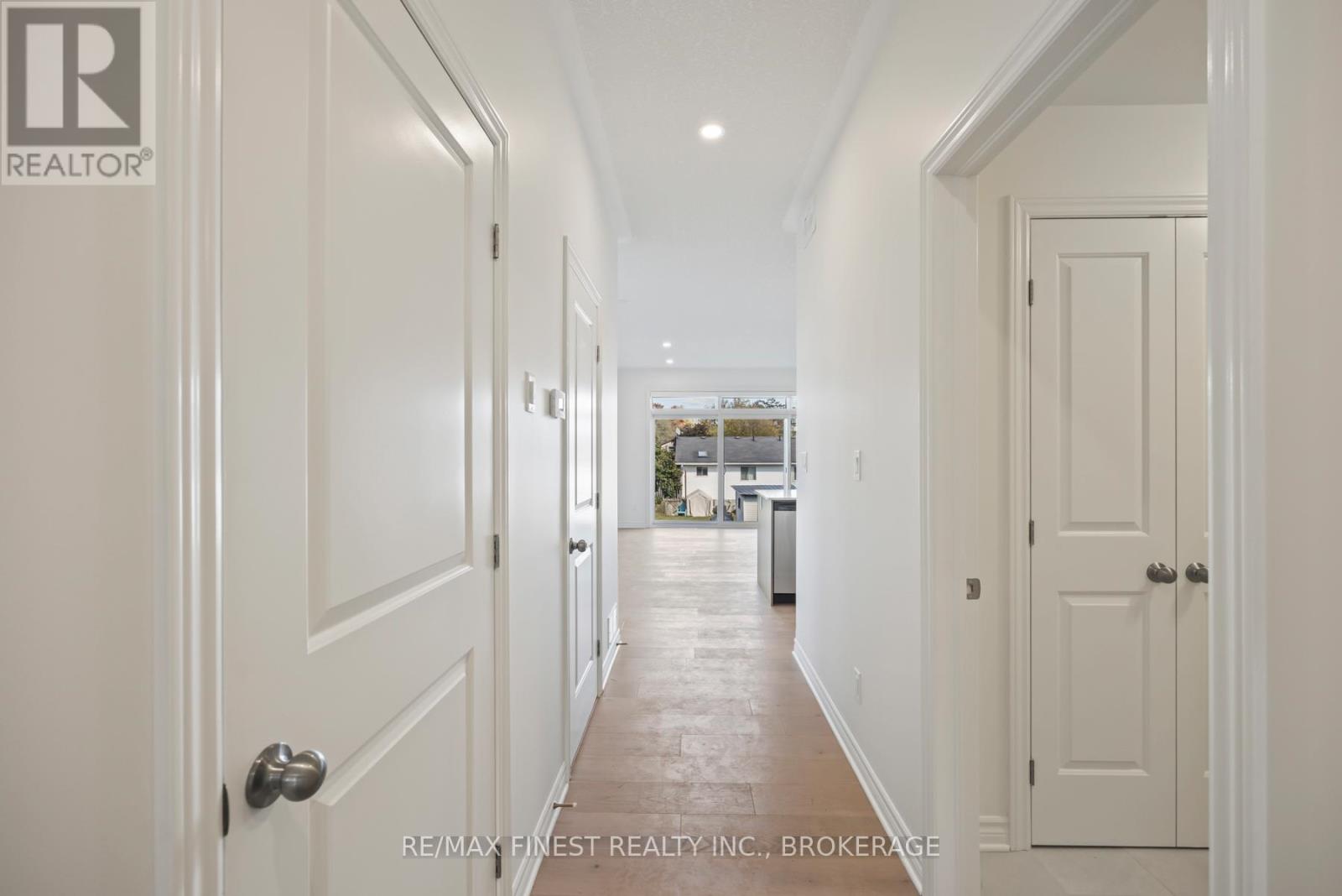 194 HERITAGE PARK DRIVE