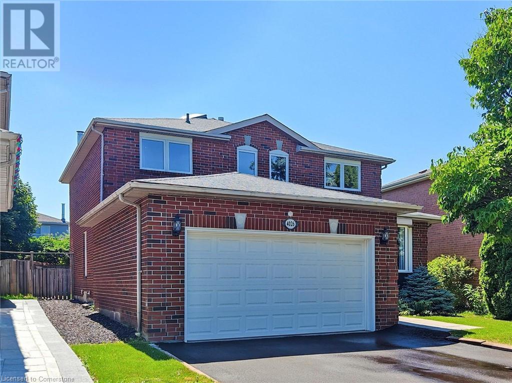 4026 RENFREW Crescent