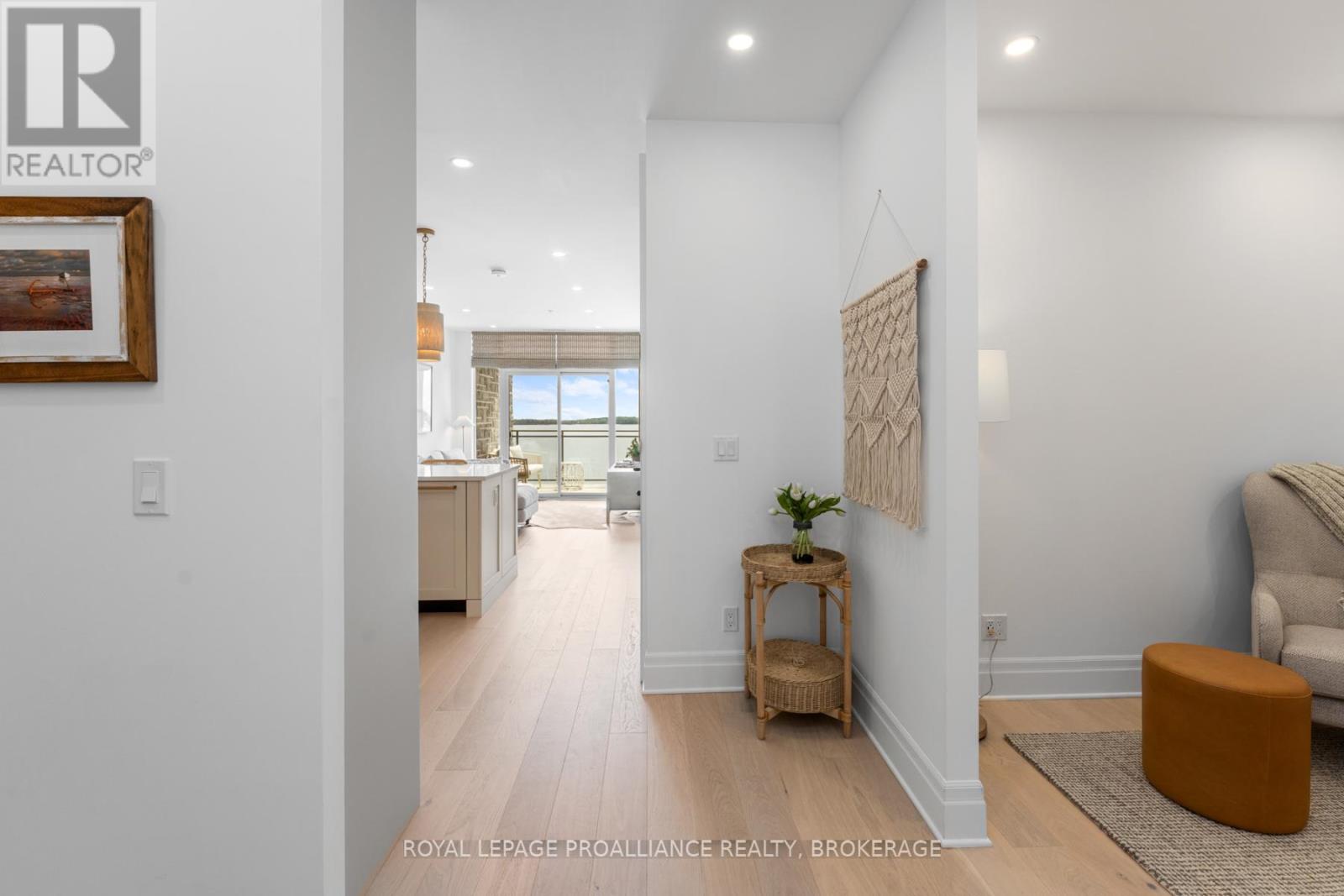 618 - 129B SOUTH STREET