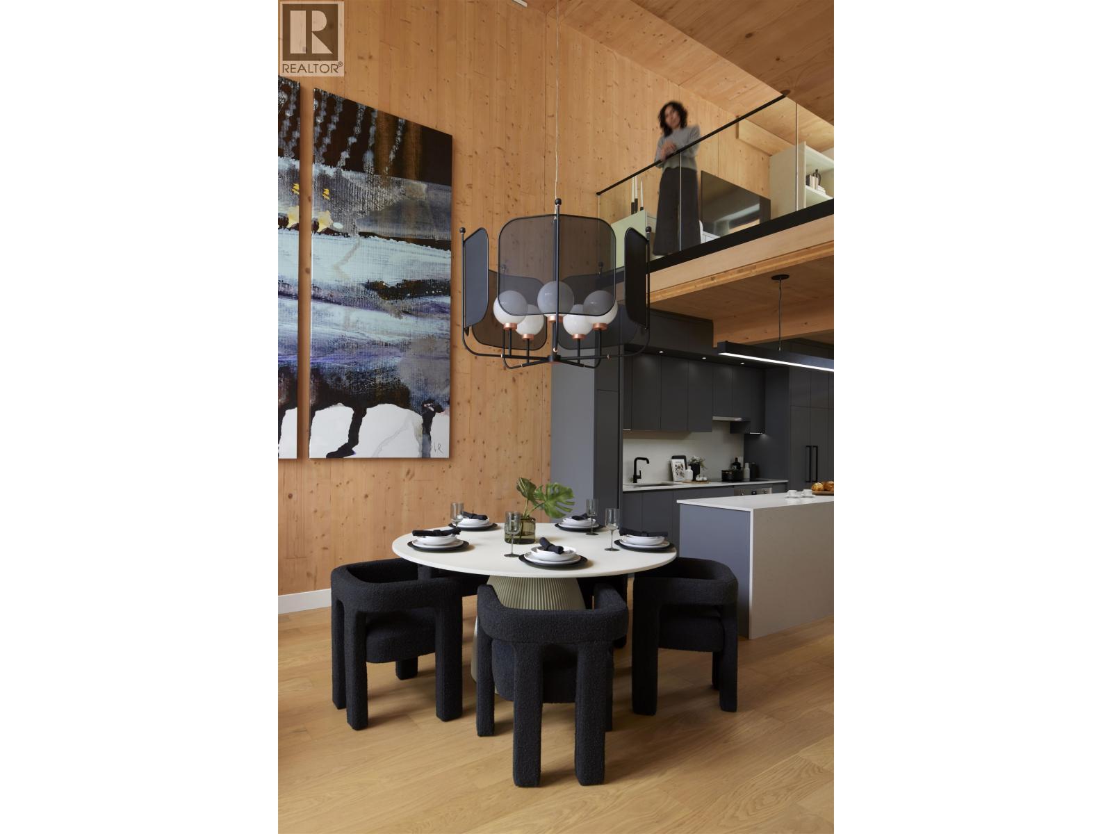 505 310 SALTER STREET