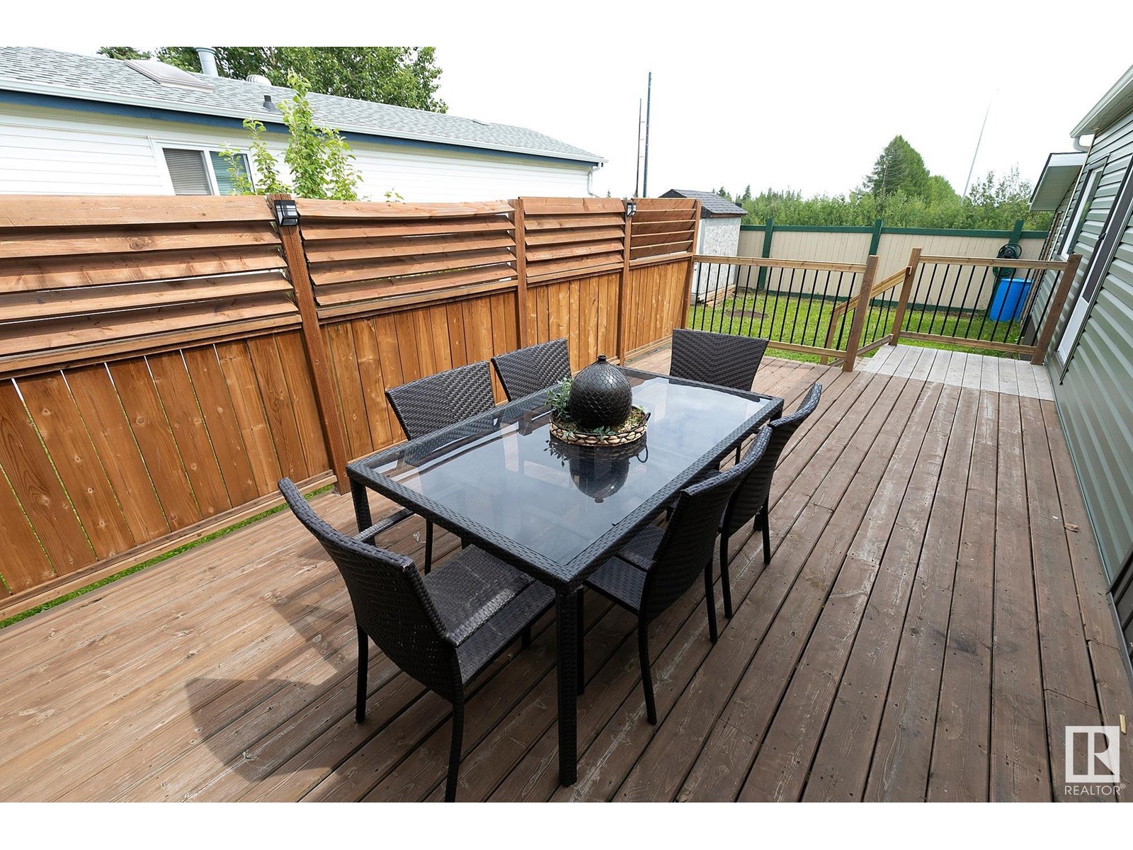 558 Evergreen PA NW