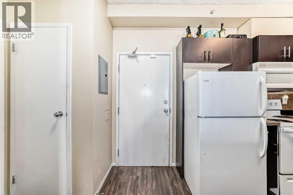 3309, 73 Erin Woods Court SE