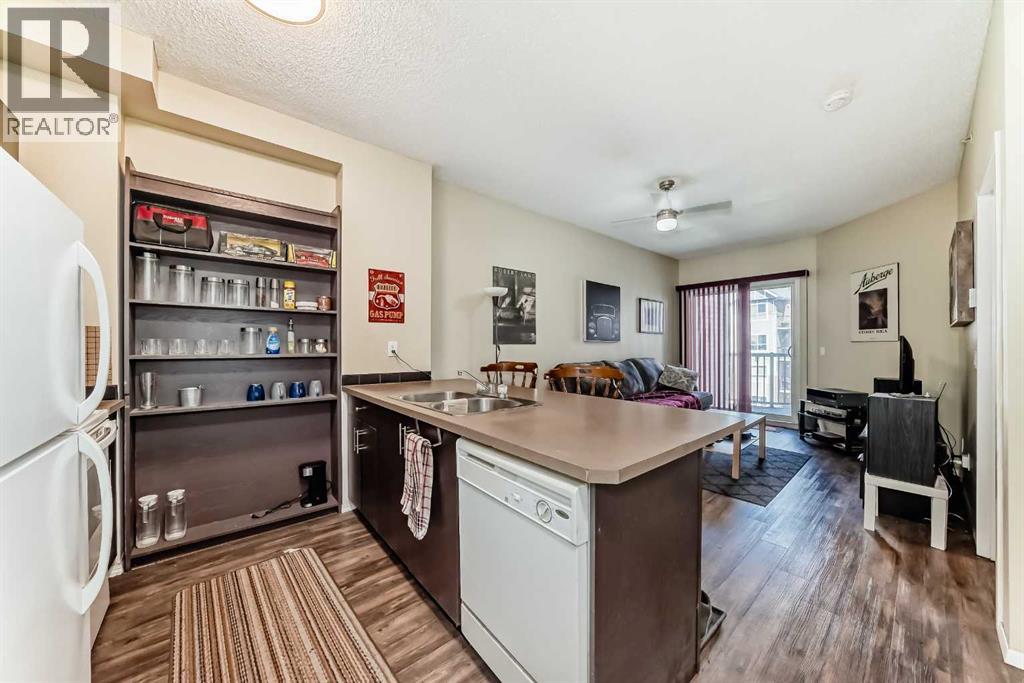3309, 73 Erin Woods Court SE