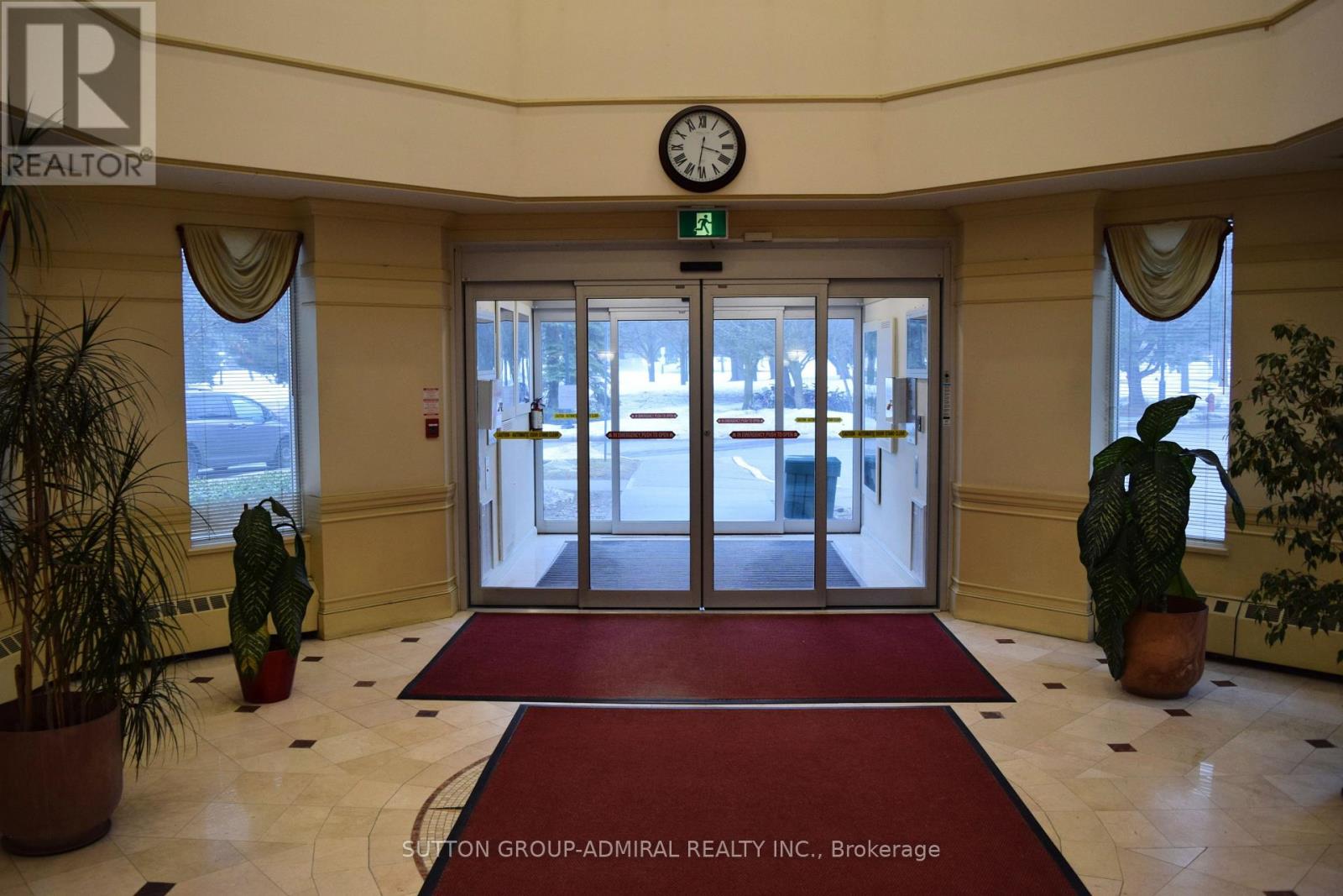 SPH05 - 5001 FINCH AVENUE E