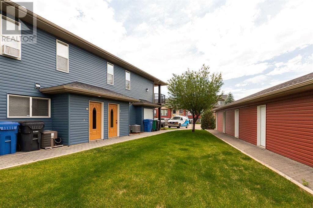 6, 893 Mt Sundance Manor W