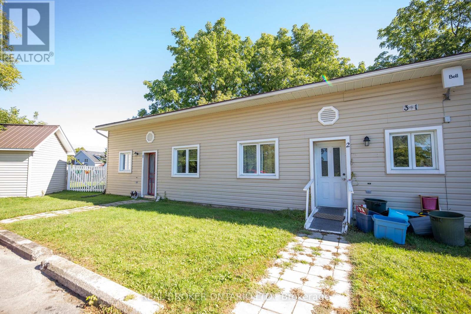 2 - 341 NEW STREET E