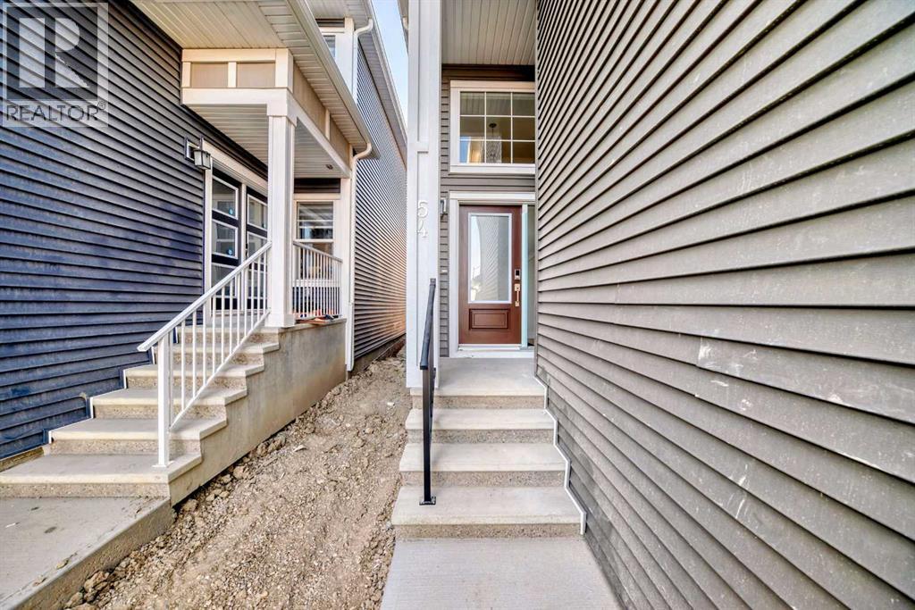 54 Homestead Common NE