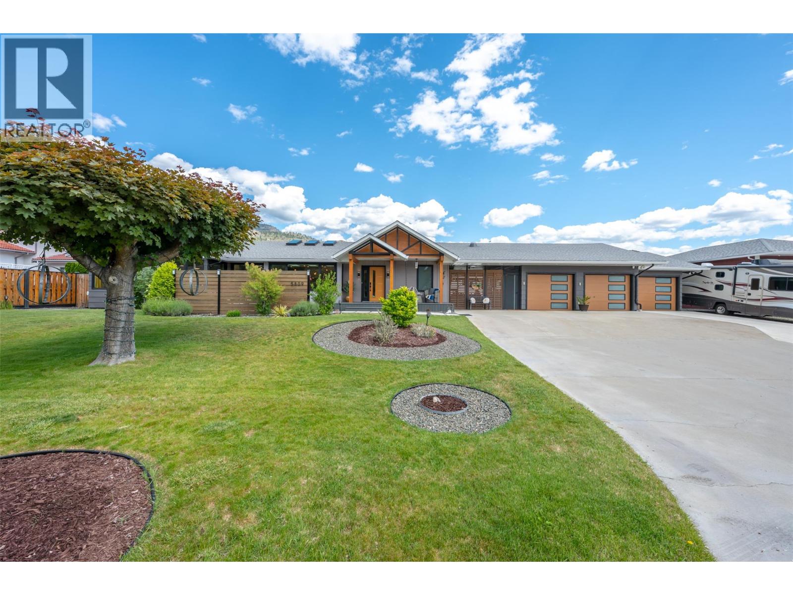5809 Cottonwood Drive