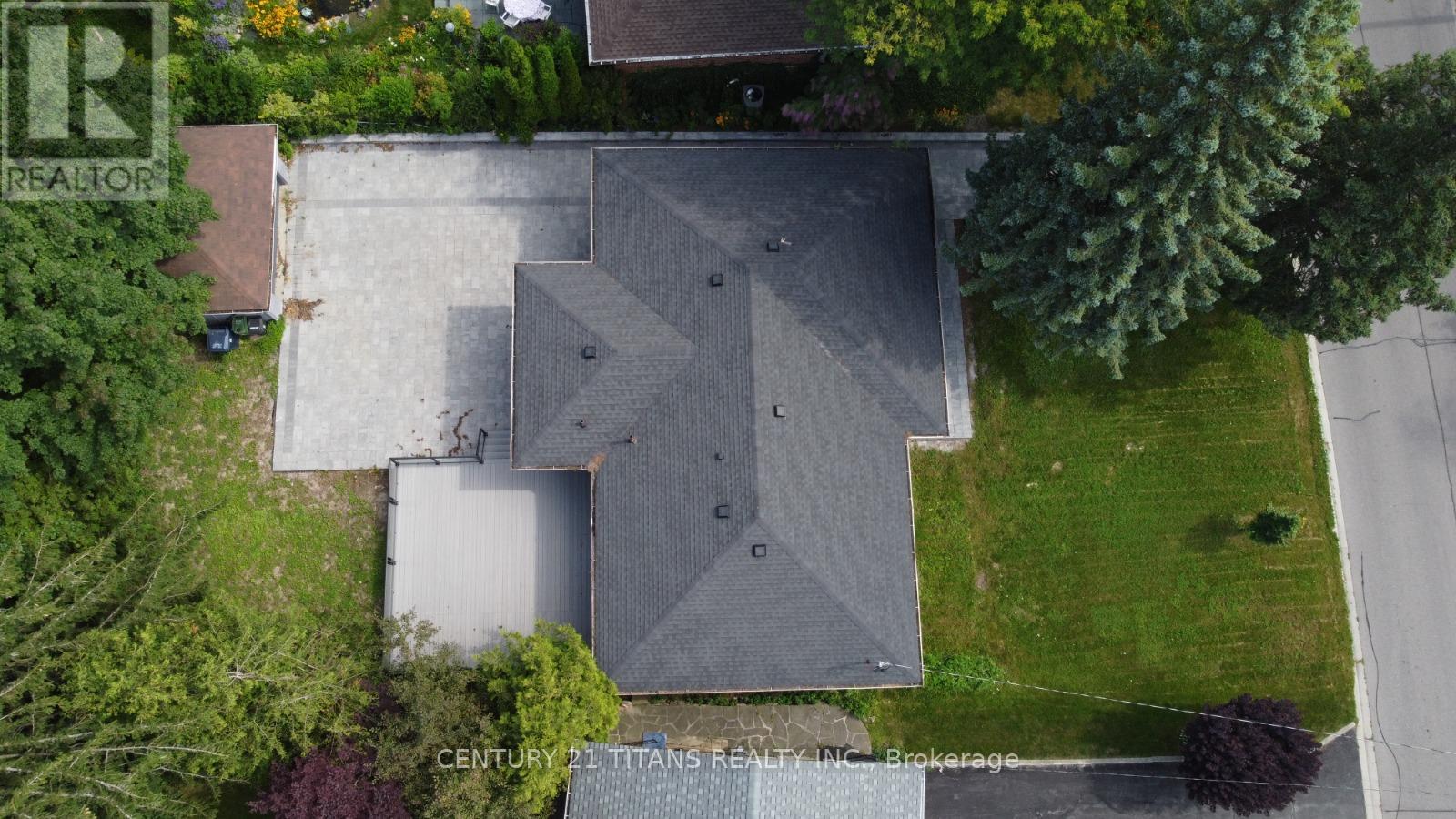 40 HILL CRESCENT