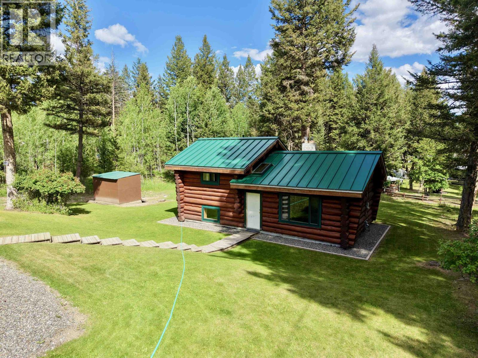 4895 MEESQUONO TRAIL