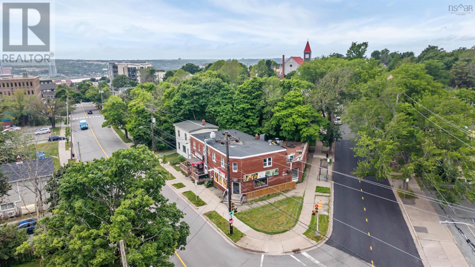 Photo 1 of 35 — 6105 Lady Hammond Road, Halifax, NS B3K2R5