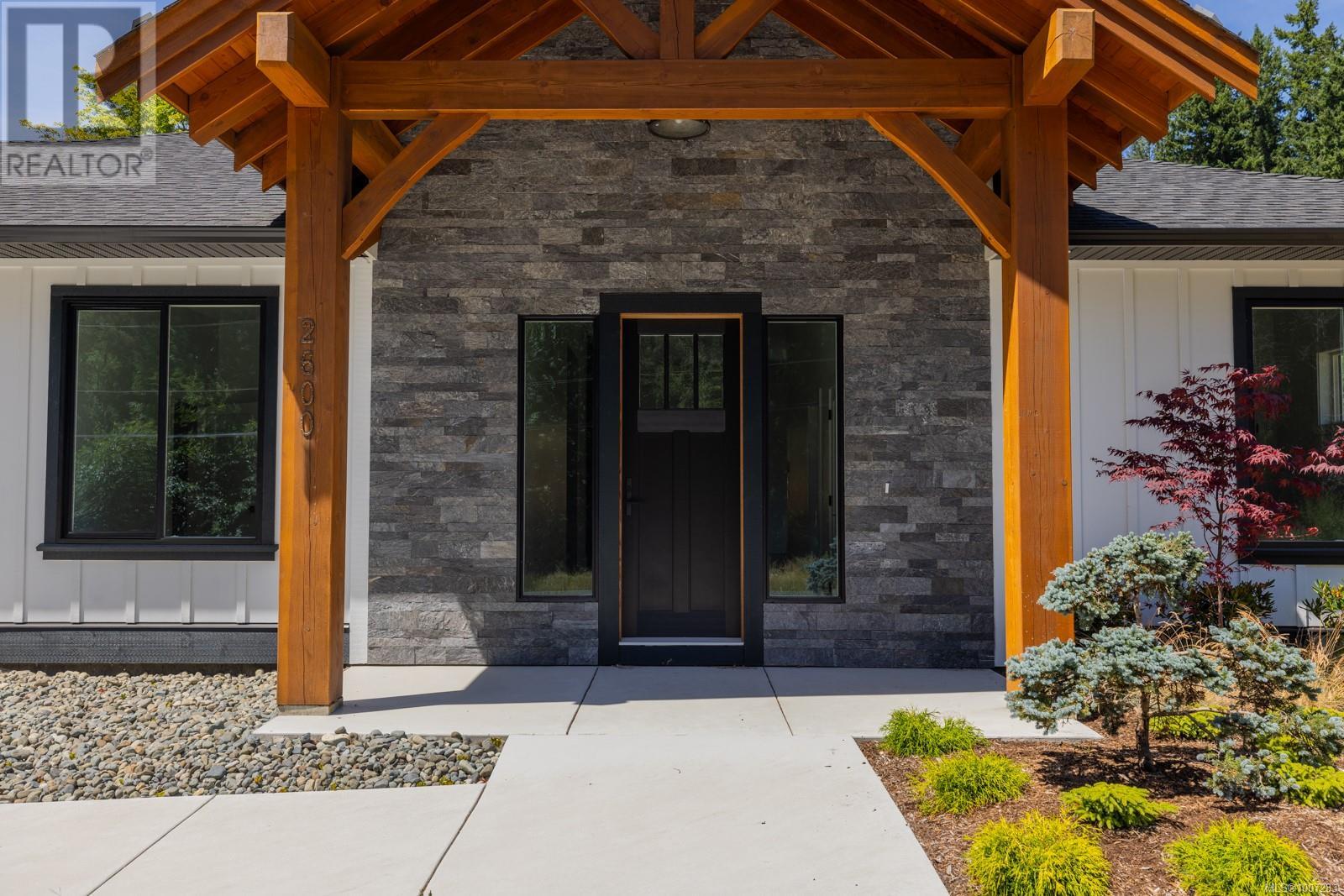 2600 Craven Cres