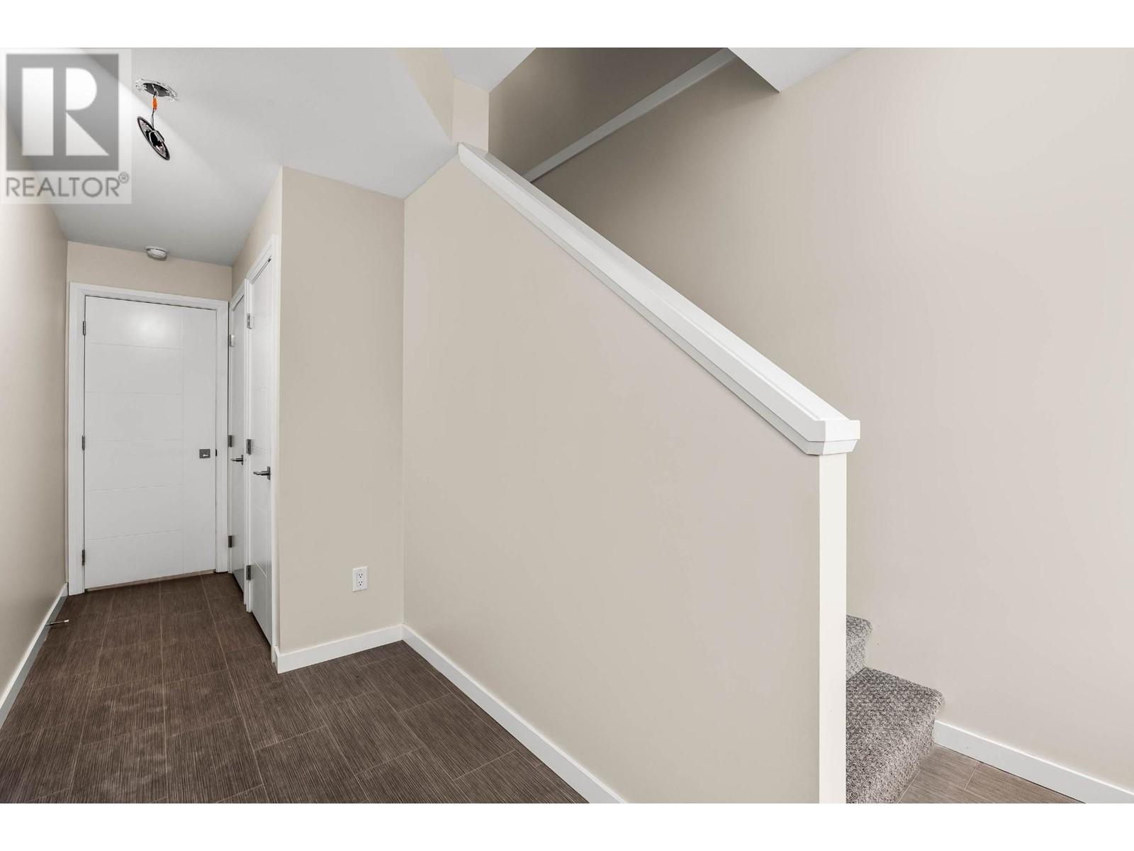 1850 HUGH ALLAN Drive Unit# 103