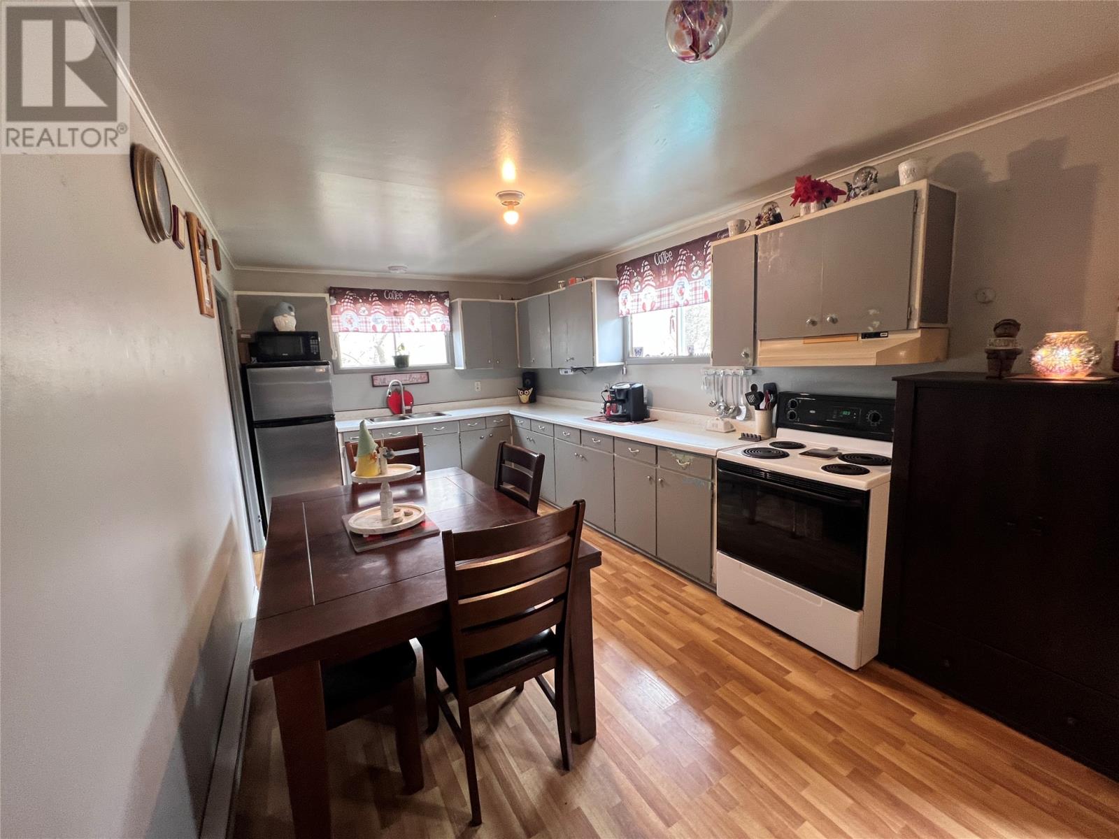 37 Earles Lane