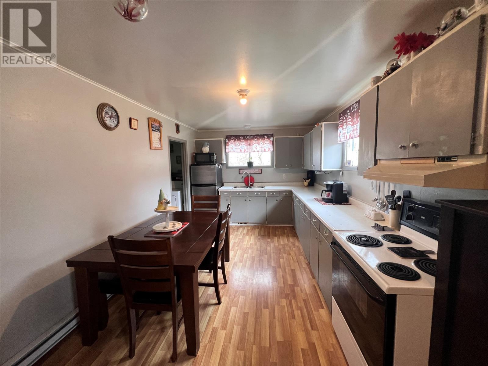 37 Earles Lane