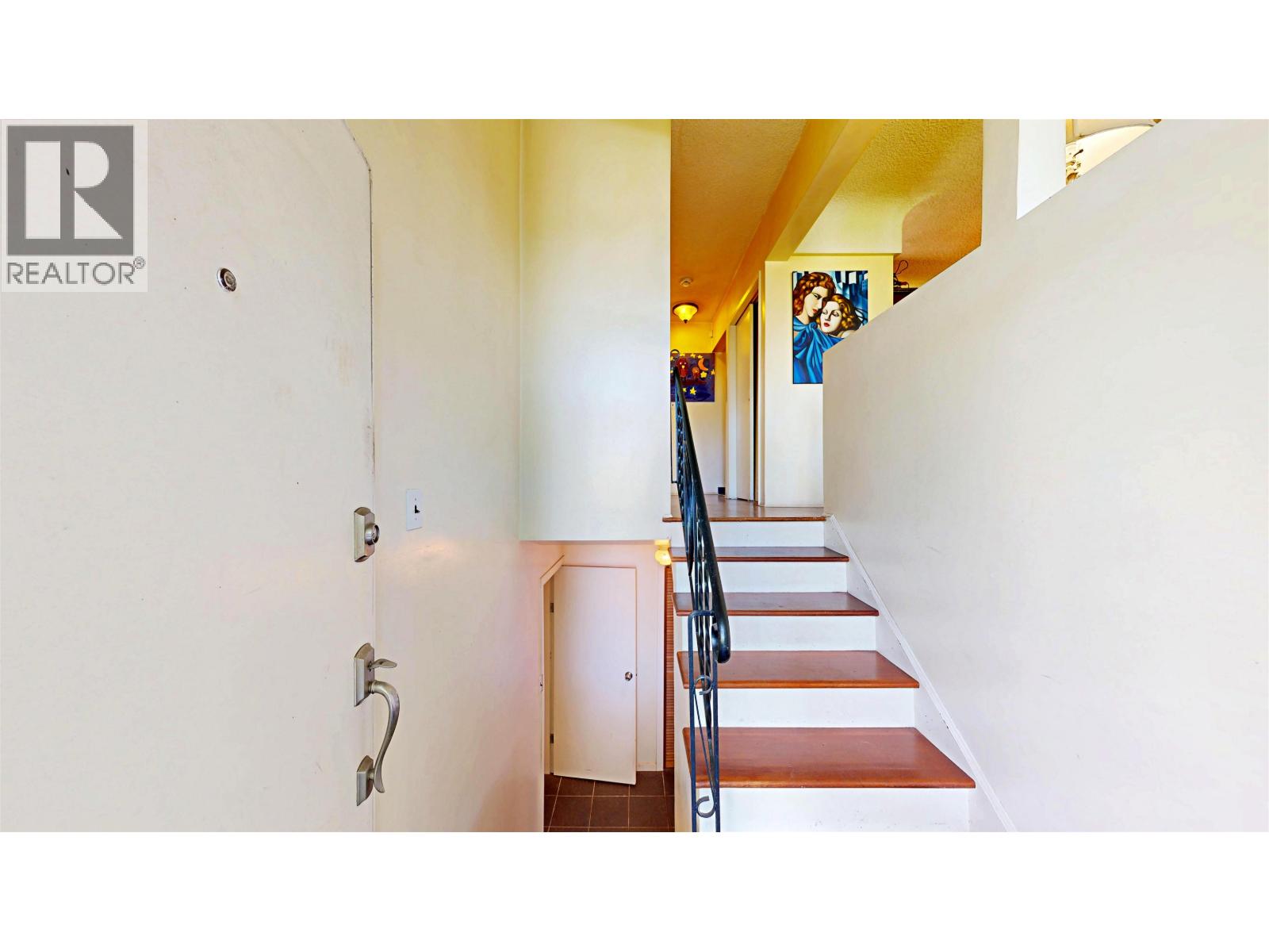 3752 BEATRICE STREET