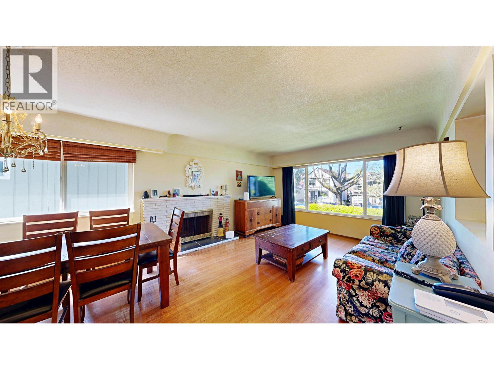 3752 BEATRICE STREET