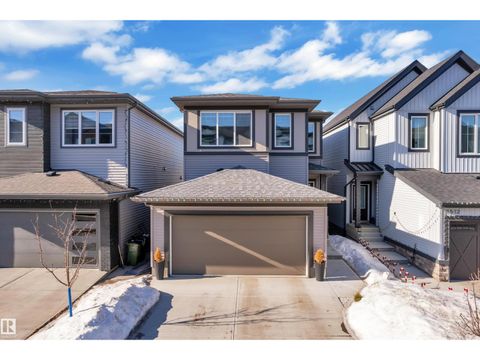 2508 193 ST NW Edmonton AB T6M1L3