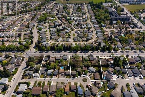 2909 Bouvette Street Kelowna BC V1Y3K5