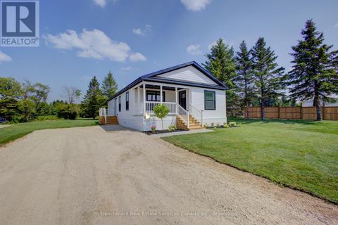 212 SPRUCE DRIVE West Grey ON N4N3B8