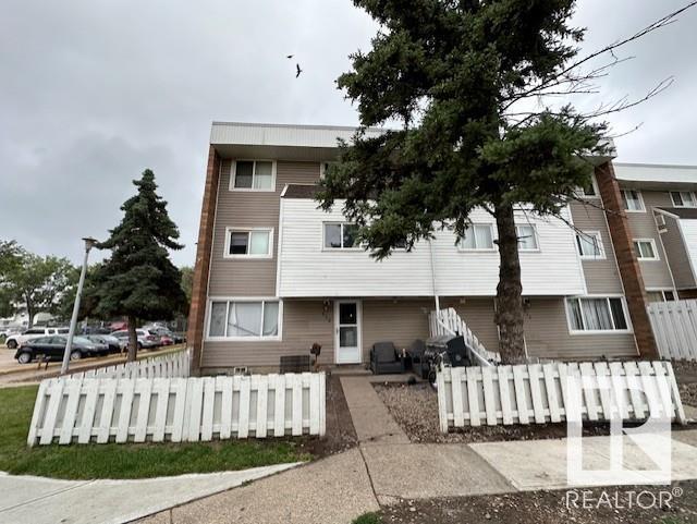 #512 2908 116A AV NW