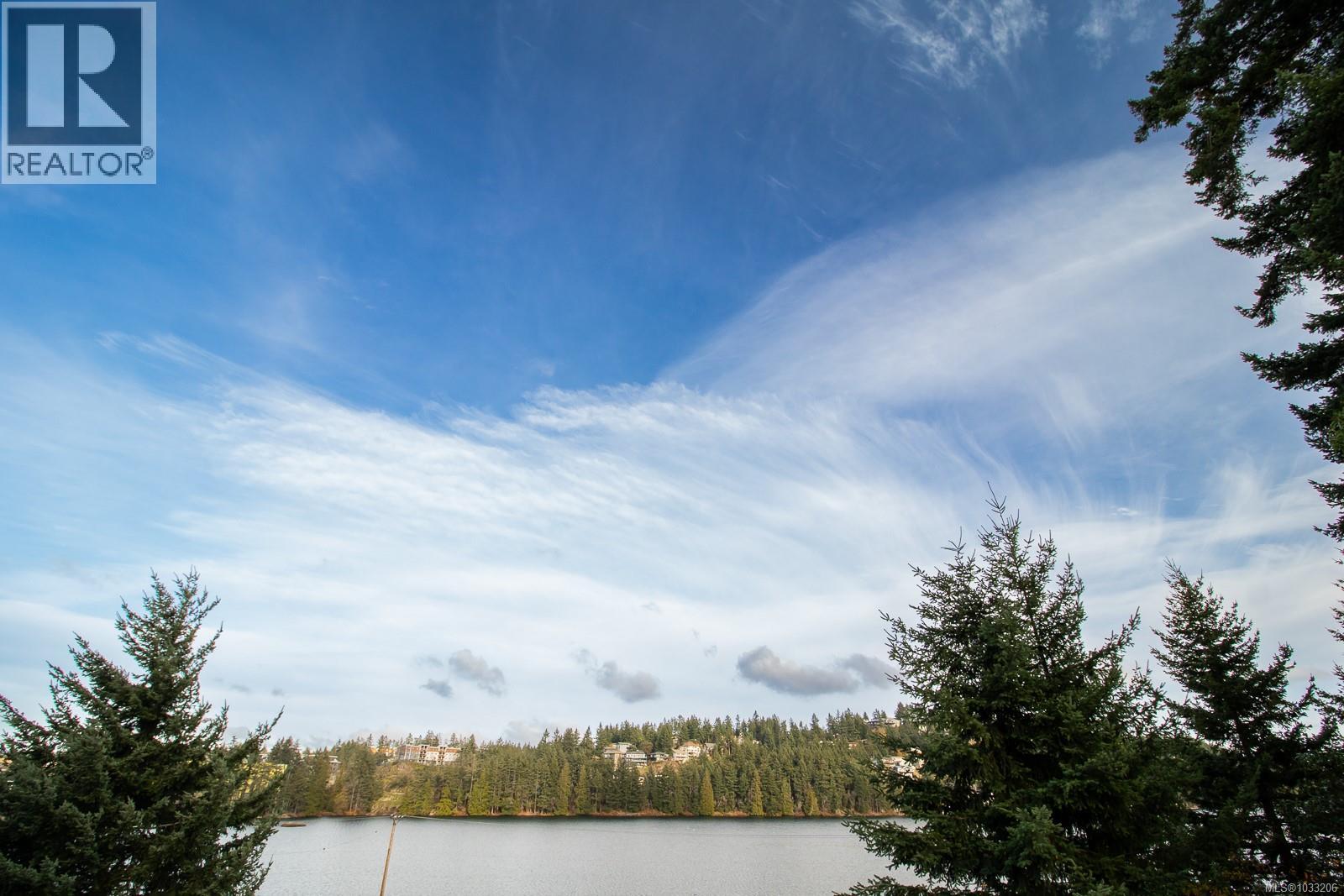 301 4474 Wellington Rd