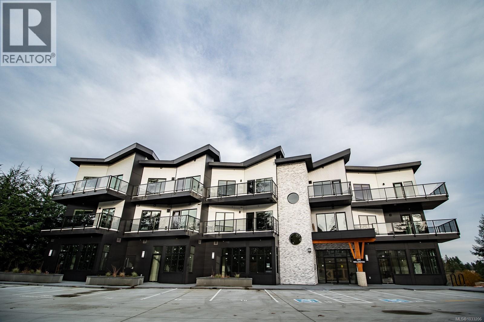 301 4474 Wellington Rd