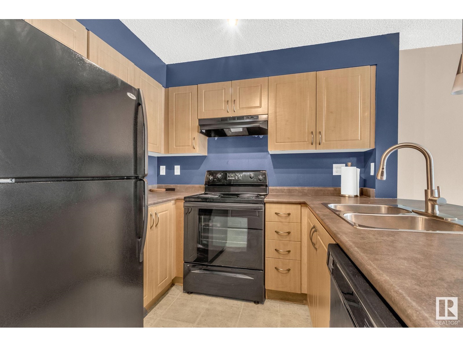 #305 11441 Ellerslie RD SW SW