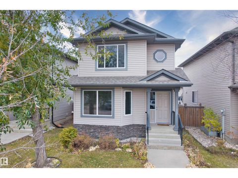 21328 95 AV NW Edmonton AB T5T4C9