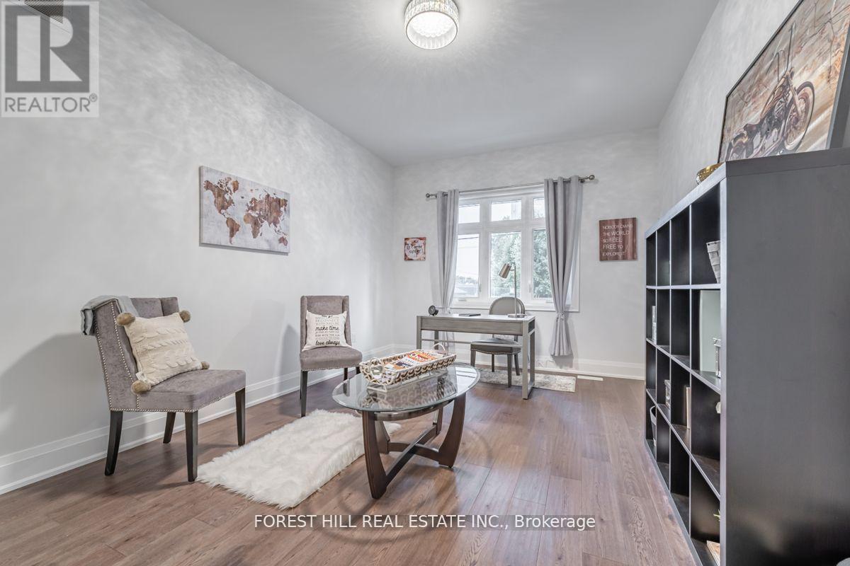 611 NORTHCLIFFE BOULEVARD