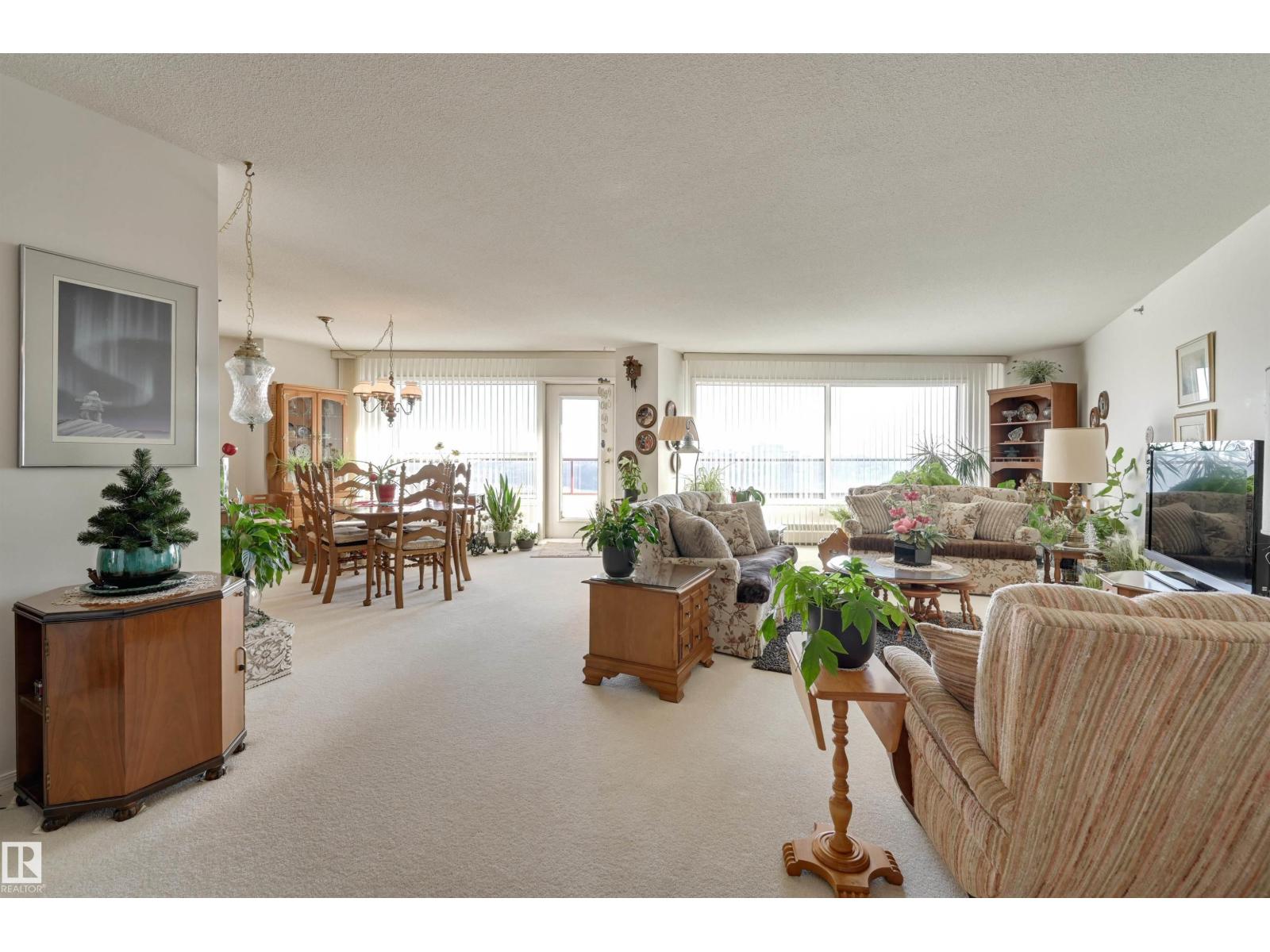 #1401 12319 JASPER AV NW