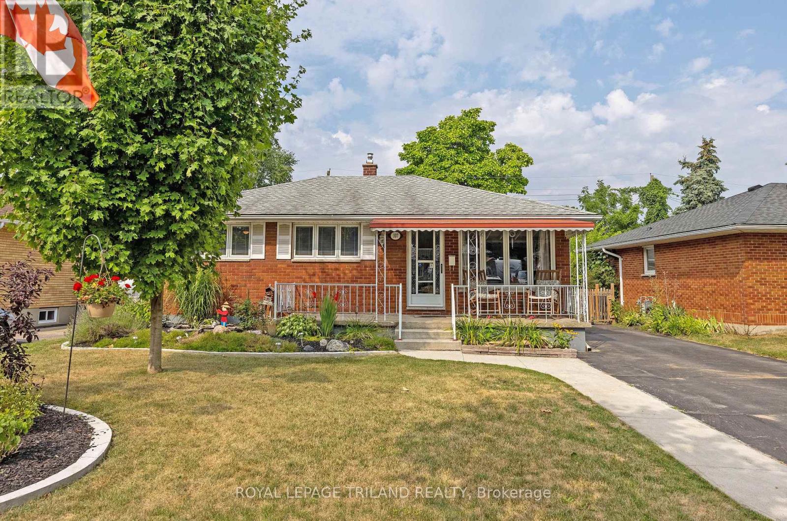 107 SUSAN AVENUE