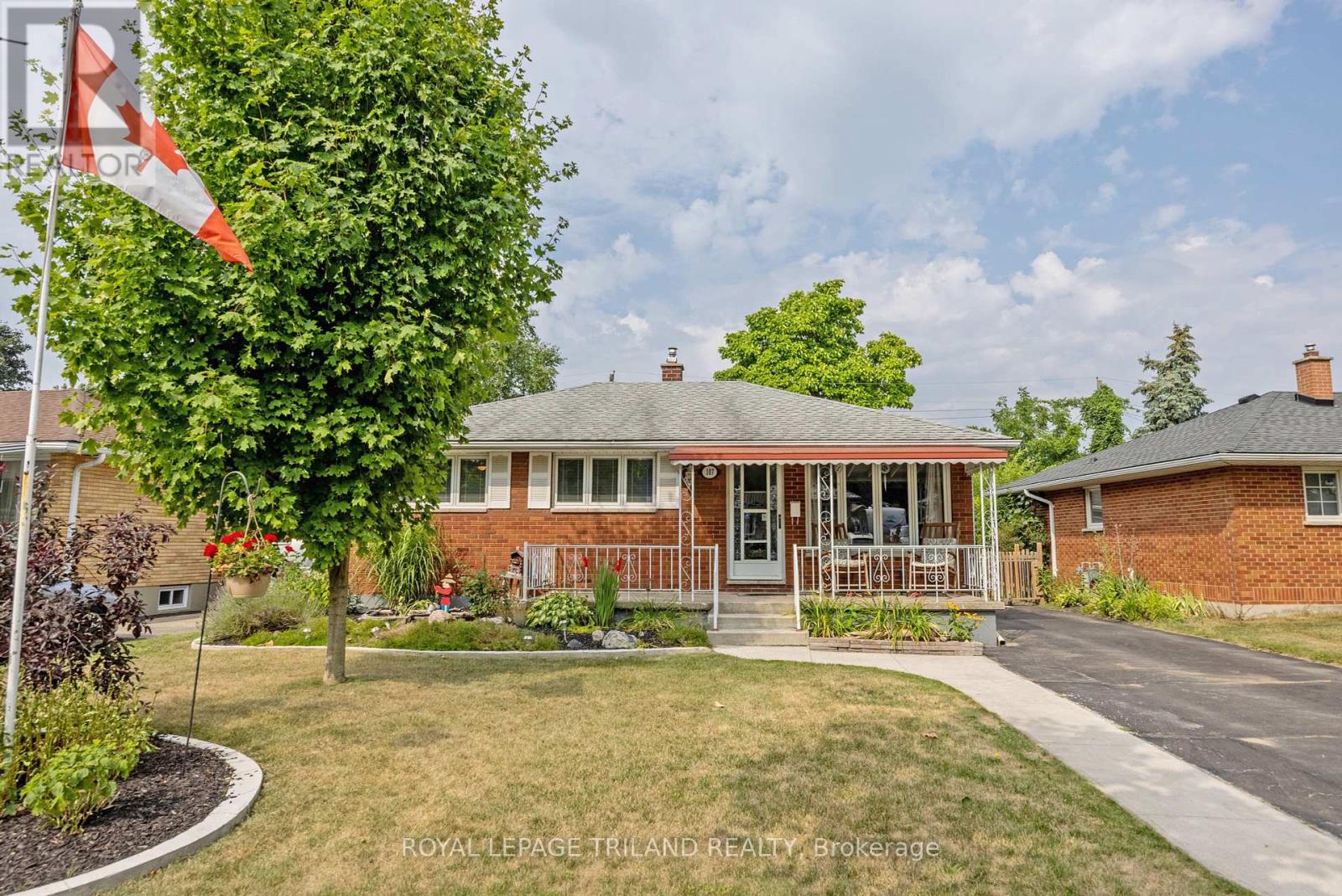 107 SUSAN AVENUE