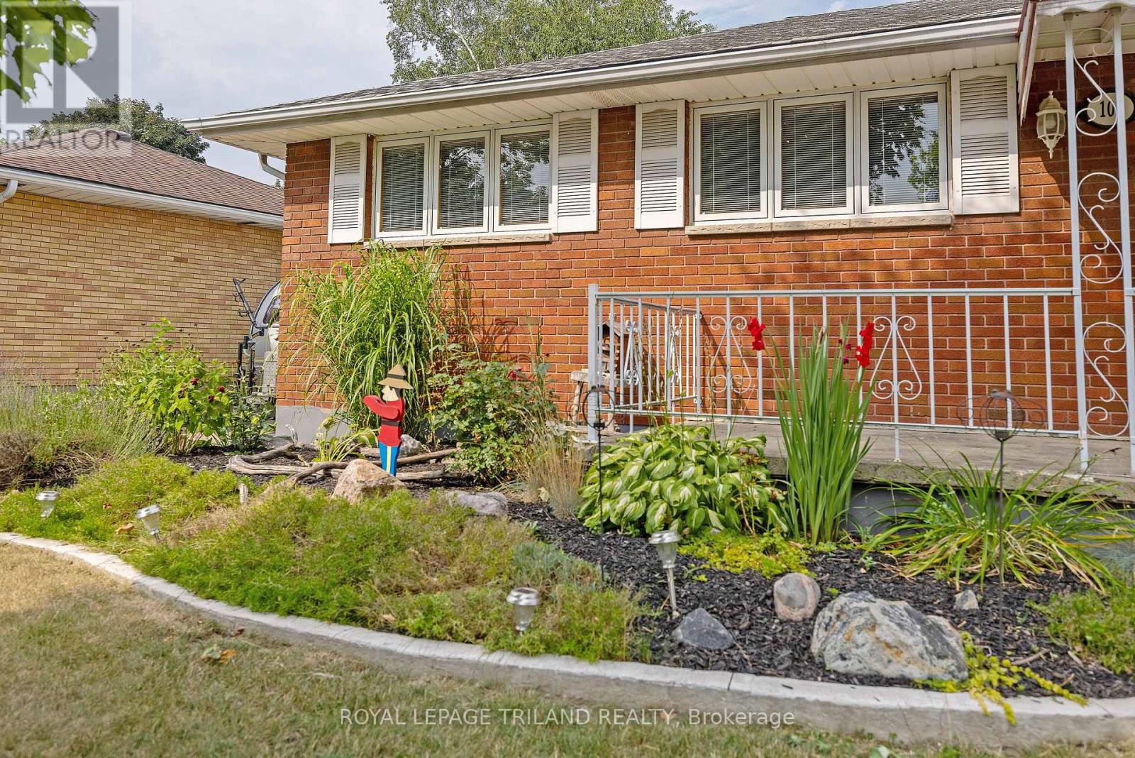 107 SUSAN AVENUE
