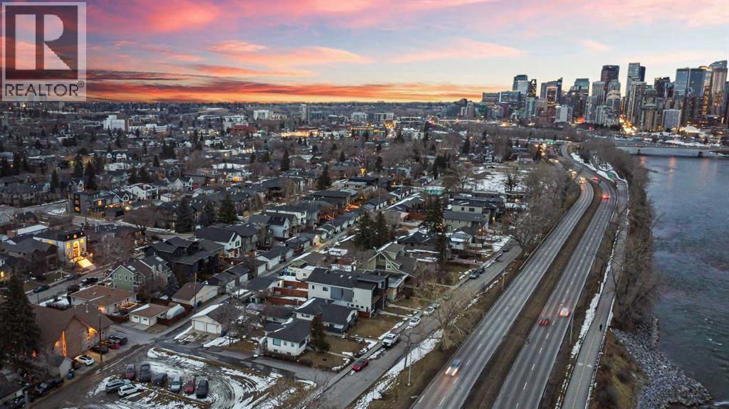 1910 Broadview Road NW