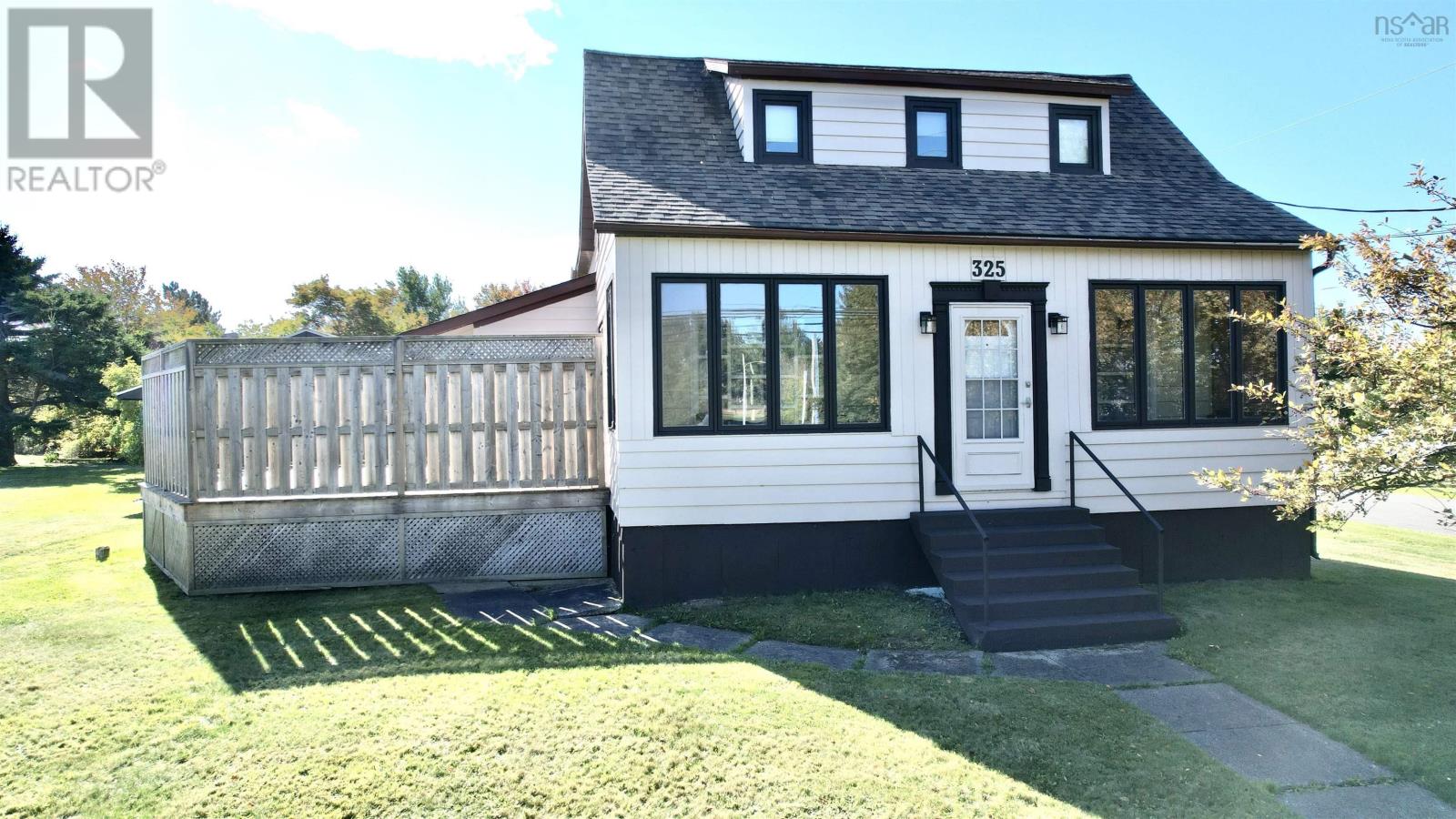 Photo 1 of 44 — 325 Reserve Street, Glace Bay, NS B1A4W8