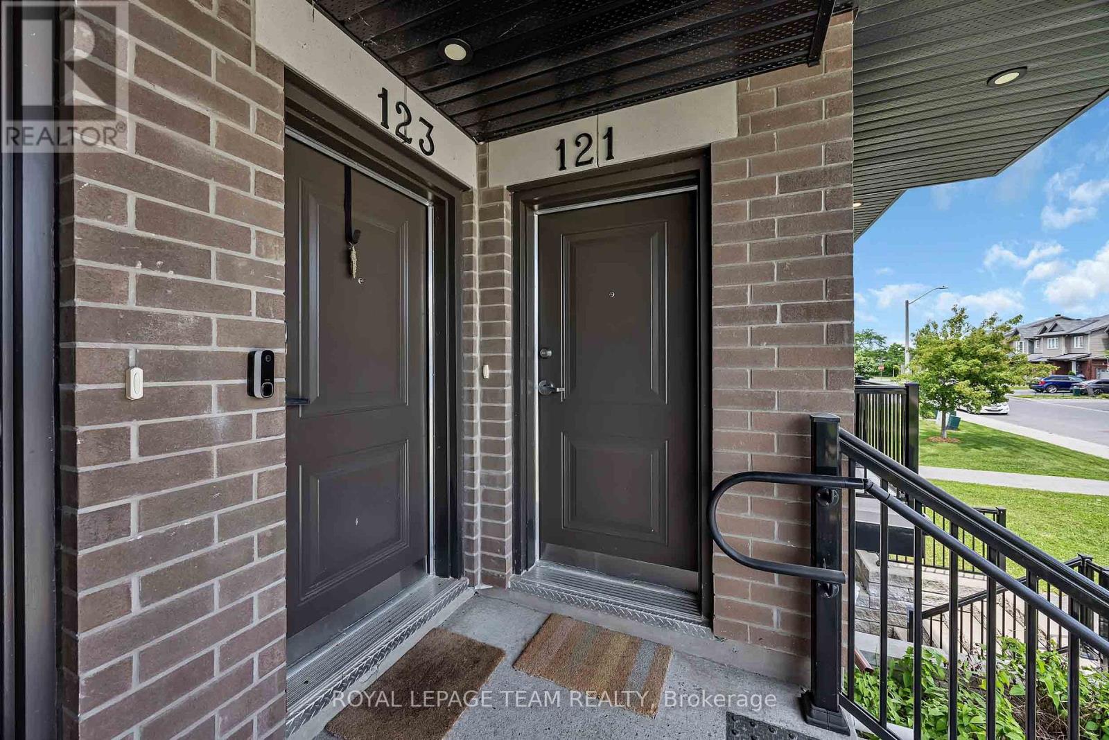 121 FAIRWEATHER STREET