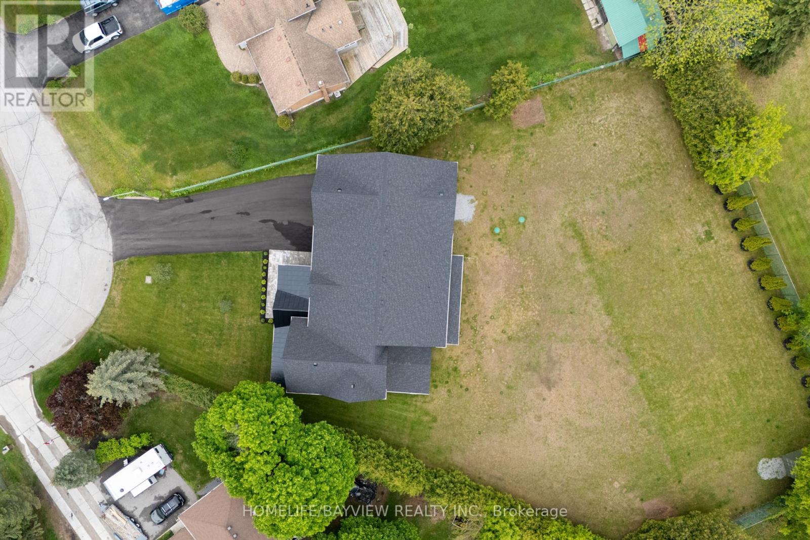 17 JASMINE CRESCENT