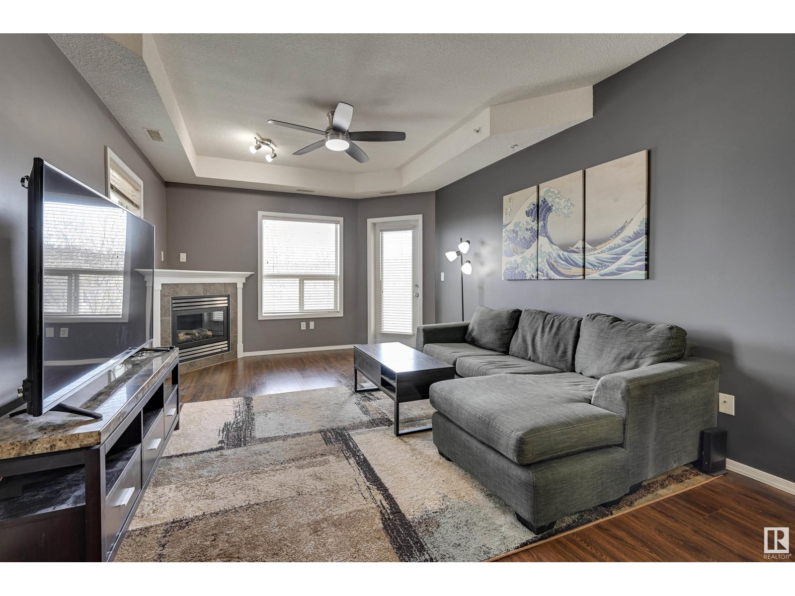 #416 9008 99 AV NW