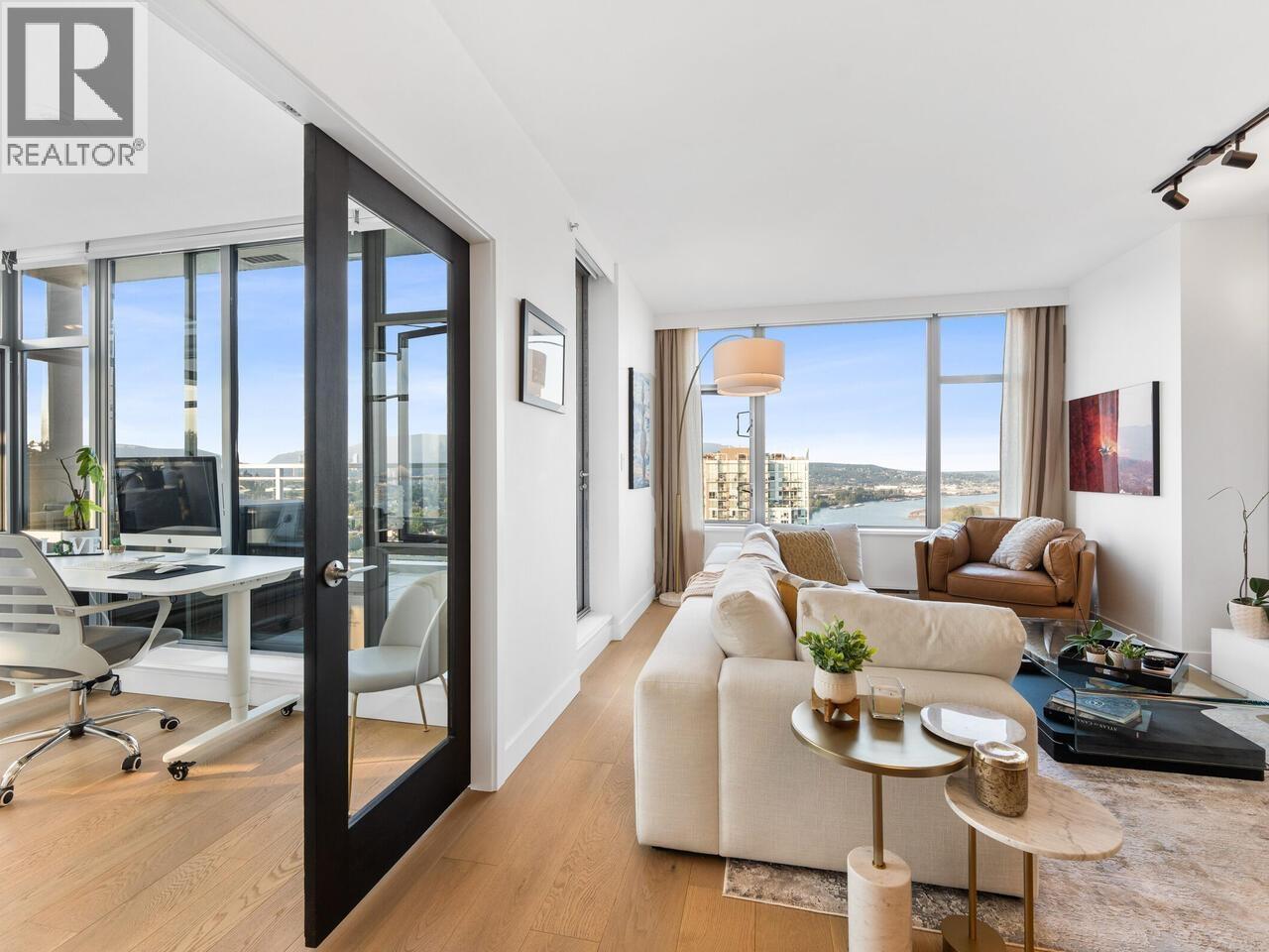2301 280 ROSS DRIVE