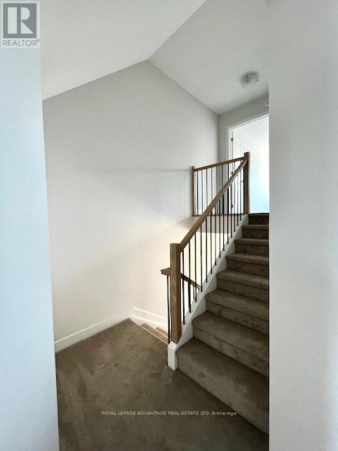 69 WHITCOMB CRESCENT