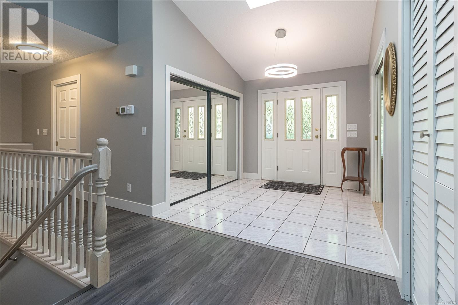 161 Hartland Ave