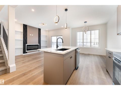 186 Elliot WD Fort Saskatchewan AB T8L1R8