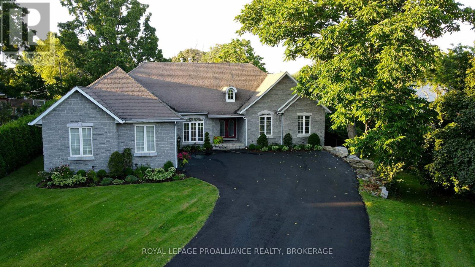 782 FRONT ROAD