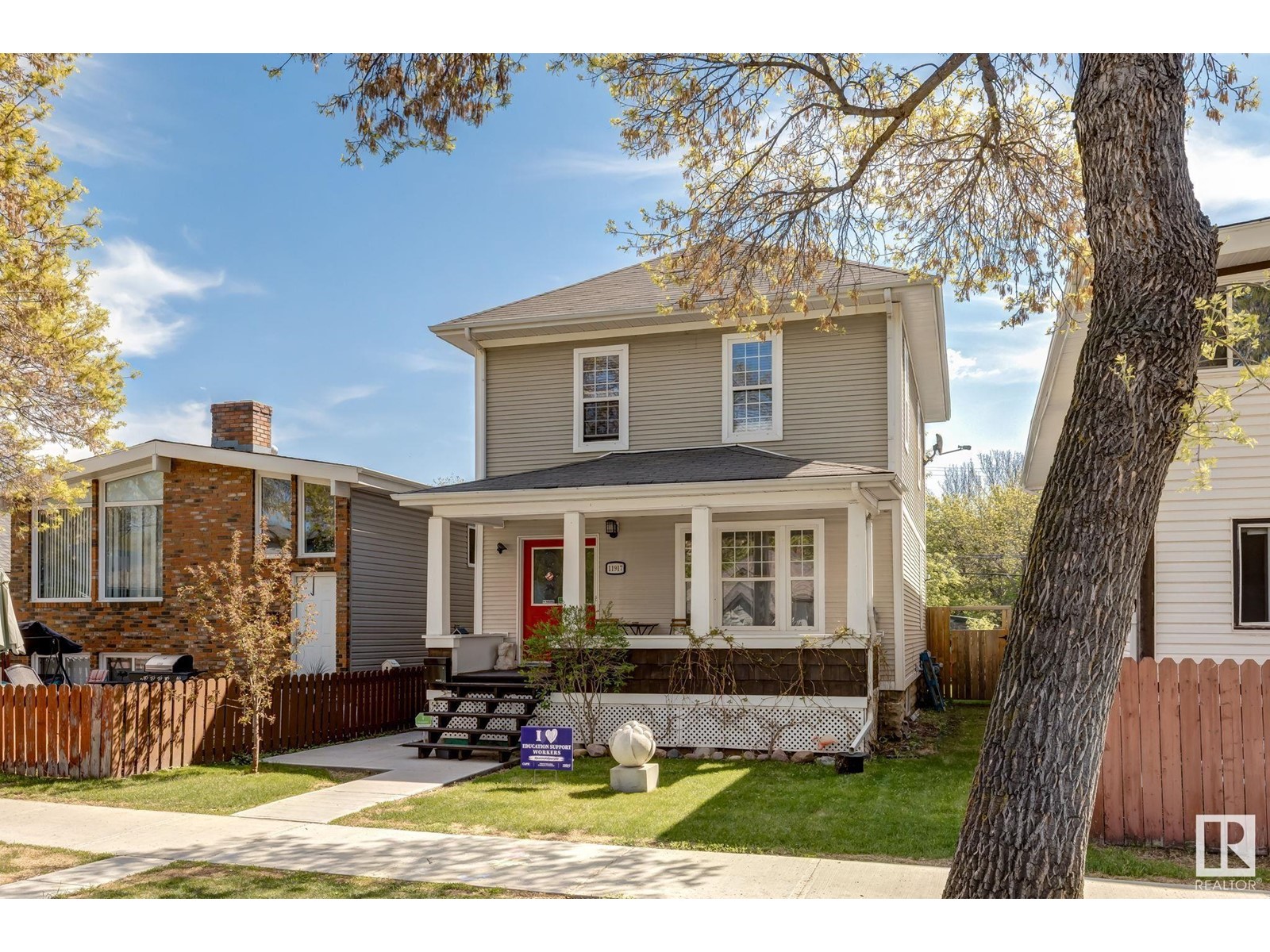 11917 94 ST NW