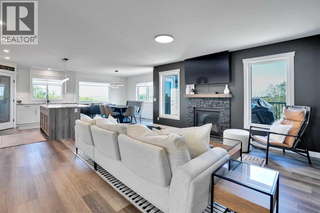 18 Poplar Ridge Close