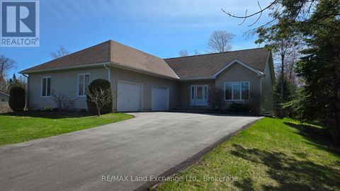 282 HURON ROAD Huron-Kinloss ON N2Z2X3